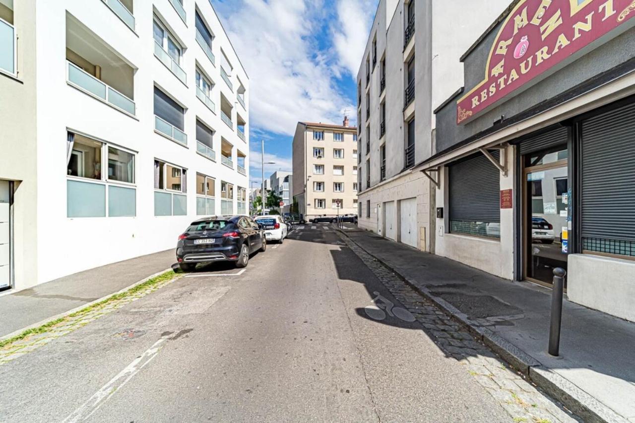 Le Melzet Charmant 4 Pers Avec Terrasse Charpennes Вильорбан Екстериор снимка